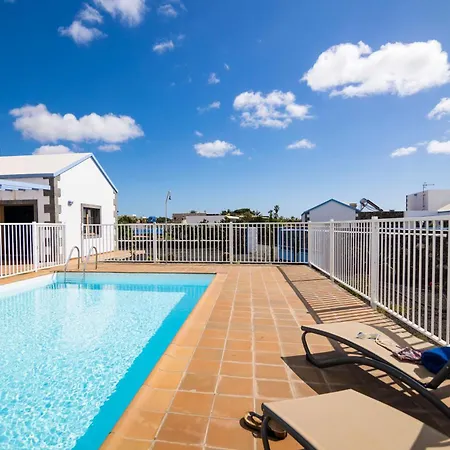 Apartman & Tao Mazo Lajares