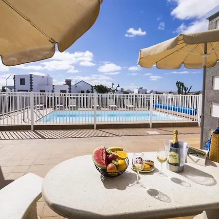 & Tao Mazo Villa