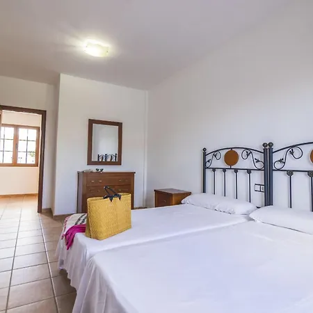 & Tao Mazo Villa Lajares