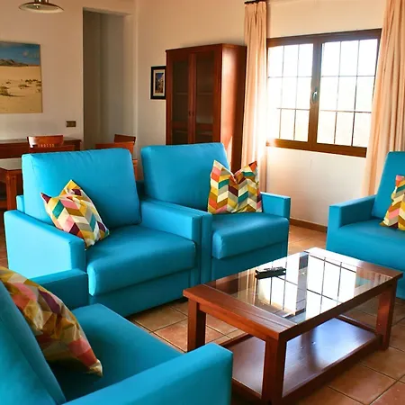 Apartment & Tao Mazo *