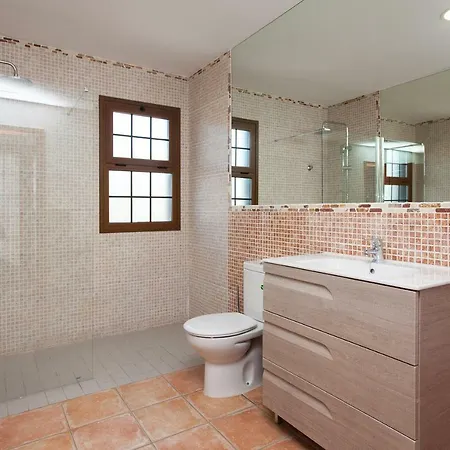 Villa & Tao Mazo